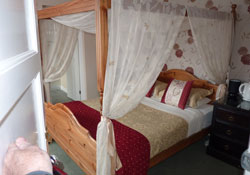 Bedroom, Newport Quay Hotel