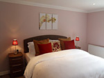 A bedroom at Shanklin Villa Apartments
